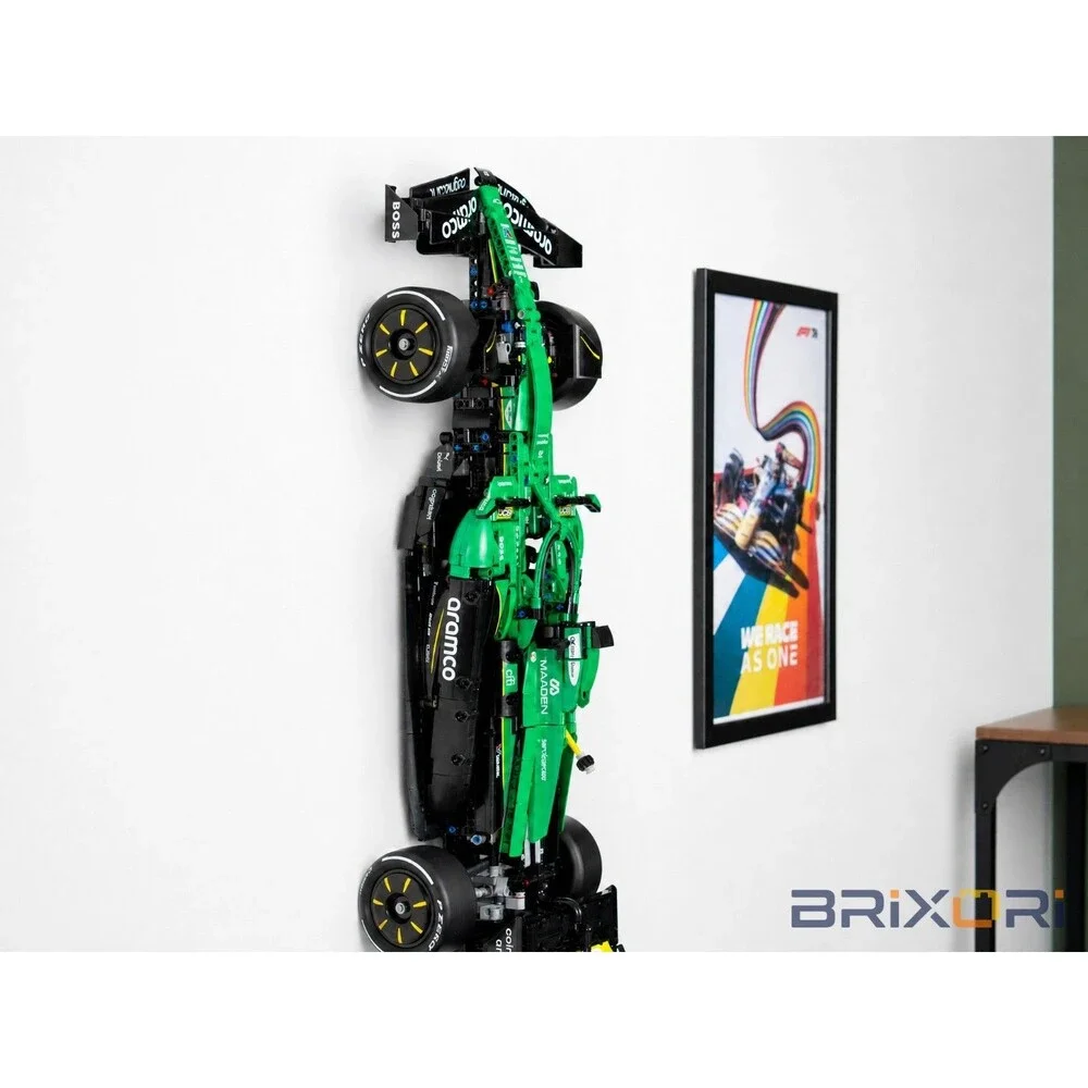 Vertical Wall Mount Display LEGO Aston Martin F1 - 42240